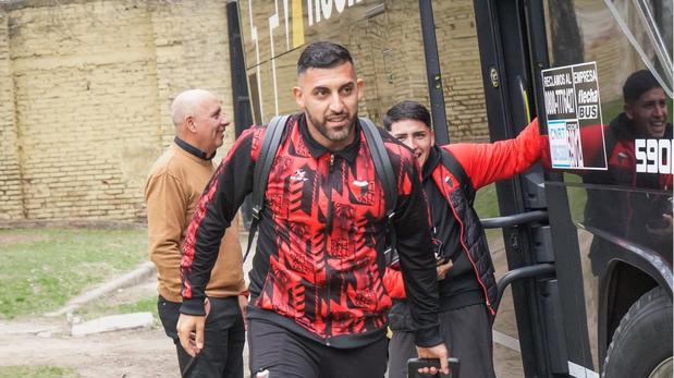 Wanchope Ábila en la previa de un partido de Colón. Foto: Club Colón.