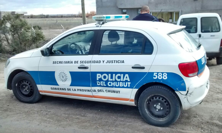 Grave denuncia en Chubut: golpeó y violó a su amigo después de compartir unas bebidas Grave denuncia en Chubut: golpeó y violó a su amigo después de compartir unas bebidas
