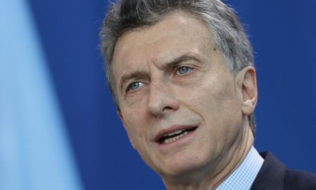 La fiscal pidió una batería de medidas de prueba para investigar esos encuentros que se suman a otros que se venían pesquisando sobre el camarista Gustavo Hornos, a partir de una denuncia presentada por los diputados del Frente de Todos Rodolfo Tailhade, Leopoldo Moreau y Eduardo Valdés. La fiscal pidió una batería de medidas de prueba para investigar esos encuentros que se suman a otros que se venían pesquisando sobre el camarista Gustavo Hornos, a partir de una denuncia presentada por los diputados del Frente de Todos Rodolfo Tailhade, Leopoldo Moreau y Eduardo Valdés.