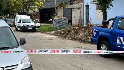 Peligro en barrio Centenario: intentaban sacar un árbol y pincharon un caño de gas