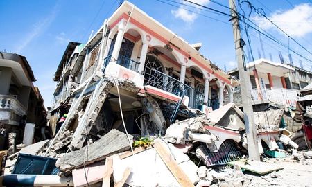 World Vision, la Cruz Roja Española y la red de acción social de la Iglesia, Cáritas, se movilizaron para coordinar su respuesta humanitaria urgente a los efectos del terremoto que afectó al país caribeño. World Vision, la Cruz Roja Española y la red de acción social de la Iglesia, Cáritas, se movilizaron para coordinar su respuesta humanitaria urgente a los efectos del terremoto que afectó al país caribeño.