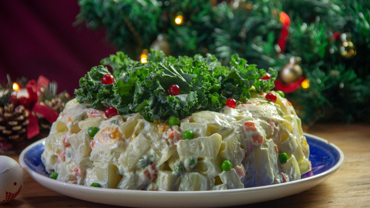 Ensalada rusa en 3 pasos: la receta rápida para hacer en Navidad