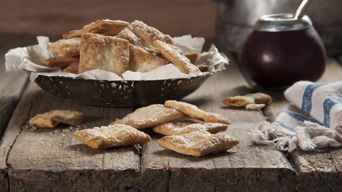 Bizcochitos azucarados para la hora del mate.