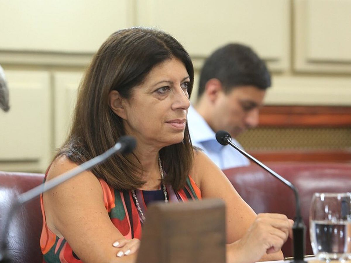 clara-garcia-diputada-frente-1200-675