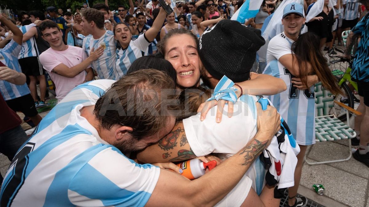 Más de 1.000 personas se reunieron en el Molino para vivir el partido de la Selección ante Países Bajos.