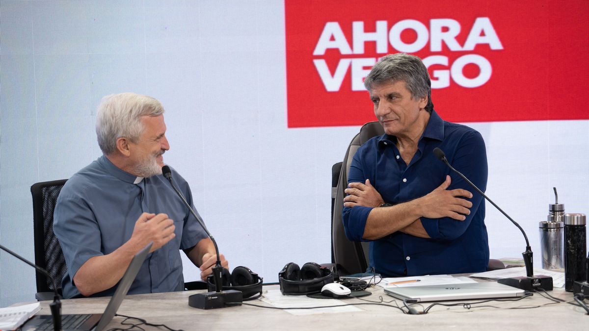 Un sentido mensaje de Navidad dejó el padre Axel en el programa Ahora Vengo por AIRE