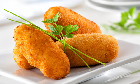Croquetas de papa en sartén: la receta crocante y fácil de hacer Croquetas de papa en sartén: la receta crocante y fácil de hacer