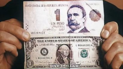 Los argentinos y el dólar, historia de un vínculo que se convirtió casi en obsesión a través del tiempo