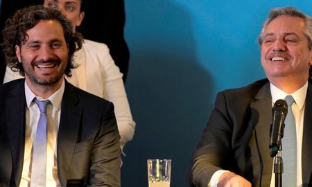 El presidente Alberto Fernández junto al jefe de Gabinete de la Nación, Santiago Cafiero. El presidente Alberto Fernández junto al jefe de Gabinete de la Nación, Santiago Cafiero.