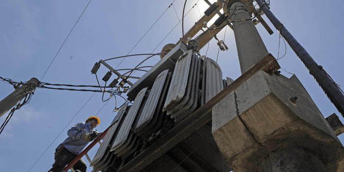 EPE trabaja para restituir el servicio eléctrico: una falla dejó sin luz al centro norte de la ciudad