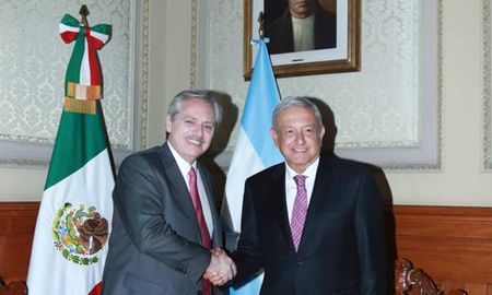 Alberto Fernández participará de los actos, recorrerá el laboratorio donde se fabrica una vacuna contra el coronavirus y visitará el senado mexicano. Alberto Fernández participará de los actos, recorrerá el laboratorio donde se fabrica una vacuna contra el coronavirus y visitará el senado mexicano.