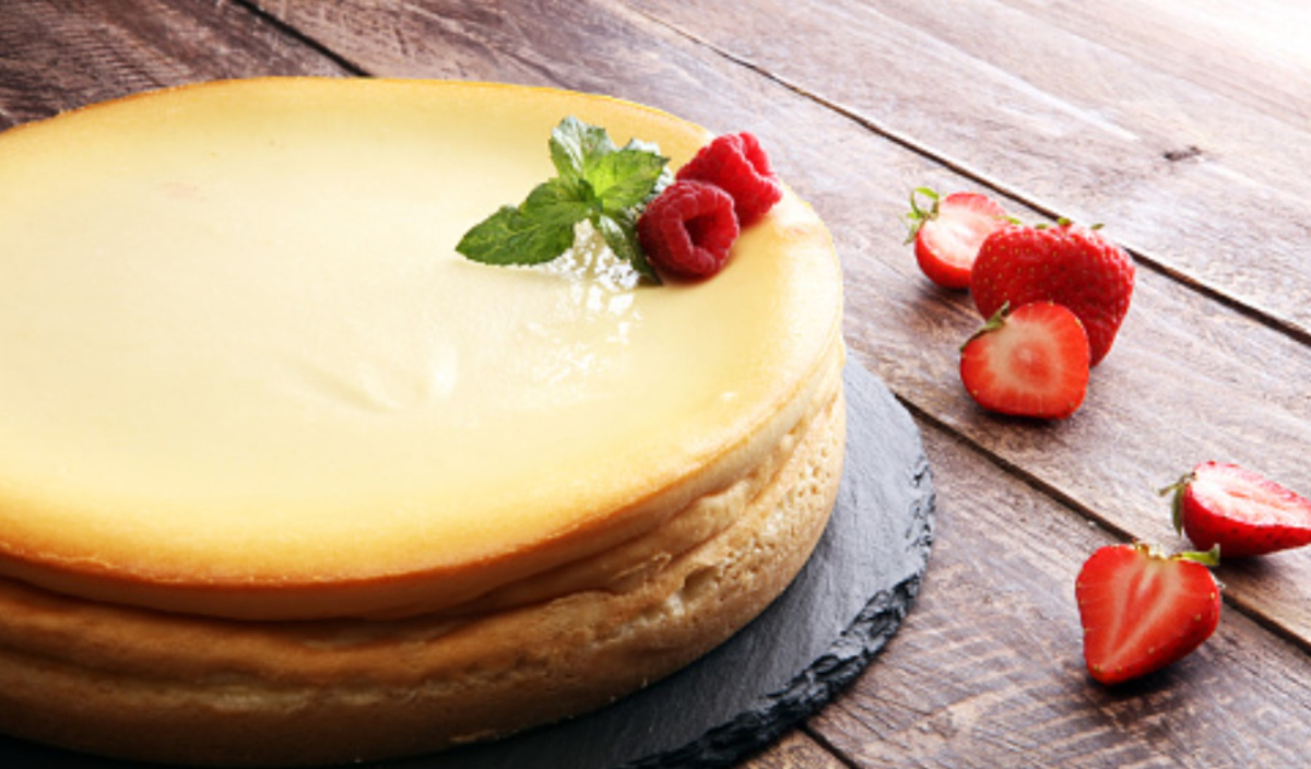 La tarta de yogur griego se caracteriza por su sabor único, perfecto para ser disfrutado en familia o con amigos. La tarta de yogur griego se caracteriza por su sabor único, perfecto para ser disfrutado en familia o con amigos.