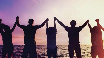 La razón por la que todos quieren tu amistad según tu signo del zodiaco