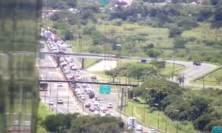se normalizo el transito en la ruta 168 tras el accidente entre un auto y una camioneta se normalizo el transito en la ruta 168 tras el accidente entre un auto y una camioneta