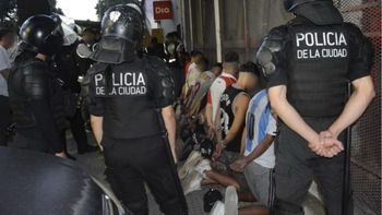 Bullrich anunció que ingresó la Ley Antibarras a Diputados: qué implica la iniciativa