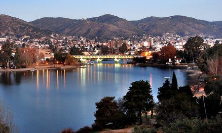 Villa Carlos Paz, un maravilloso destino con atractivos únicos. Villa Carlos Paz, un maravilloso destino con atractivos únicos.