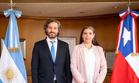 Bárbara Figueroa es la nueva embajadora designada por la gestión de Boric para Argentina. Bárbara Figueroa es la nueva embajadora designada por la gestión de Boric para Argentina.