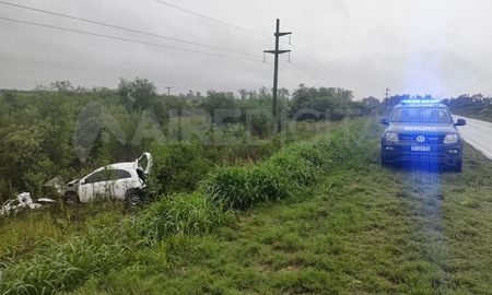 El accidente de tránsito ocurrió en el kilómetro 63 de la ruta provincial 1, cerca de Cayastá. El accidente de tránsito ocurrió en el kilómetro 63 de la ruta provincial 1, cerca de Cayastá.