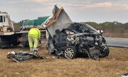 Accidente fatal en la autopista Santa Fe-Rosario Accidente fatal en la autopista Santa Fe-Rosario