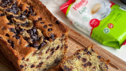 Cómo hacer budín de banana y chocolate: la receta de Claudia Villafañe