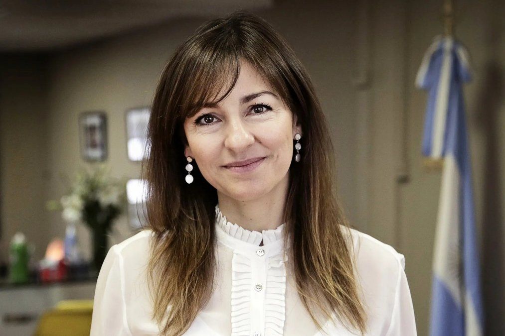 Soledad Acuña inventó la palabra contagiación y las redes estallan