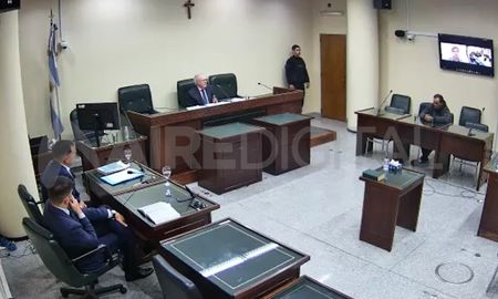 El reciente fallo fue tras un acuerdo abreviado realizado en la sala de audiencias del Tribunal Oral Federal. El reciente fallo fue tras un acuerdo abreviado realizado en la sala de audiencias del Tribunal Oral Federal.