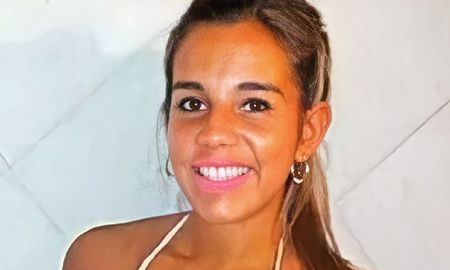 Una joven fue abrirle la puerta a una amiga y murió tras caer 10 pisos por el hueco del ascensor en Pinamar Una joven fue abrirle la puerta a una amiga y murió tras caer 10 pisos por el hueco del ascensor en Pinamar
