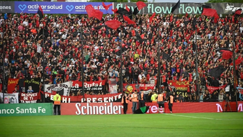 Atento hinchas de Colón: AFA confirma la vuelta del público visitante