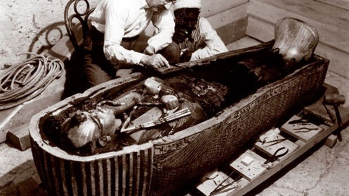 Efemérides del 4 de noviembre: a 100 años del descubrimiento de la tumba del faraón Tutankamón