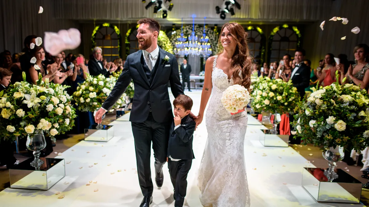 A seis años del casamiento de Messi y Antonela, considerada la boda del año. A seis años del casamiento de Messi y Antonela, considerada la boda del año.