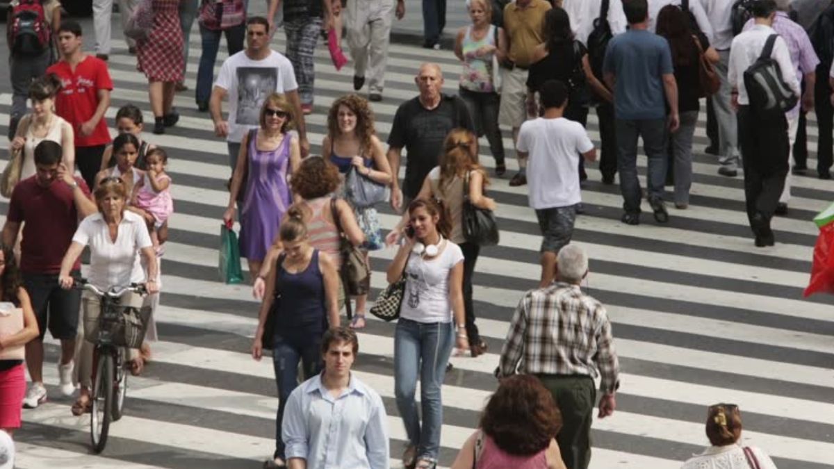 Reonocer que todas las personas que nos rodean tienen una vida tan compleja y profunda como la nuestra.