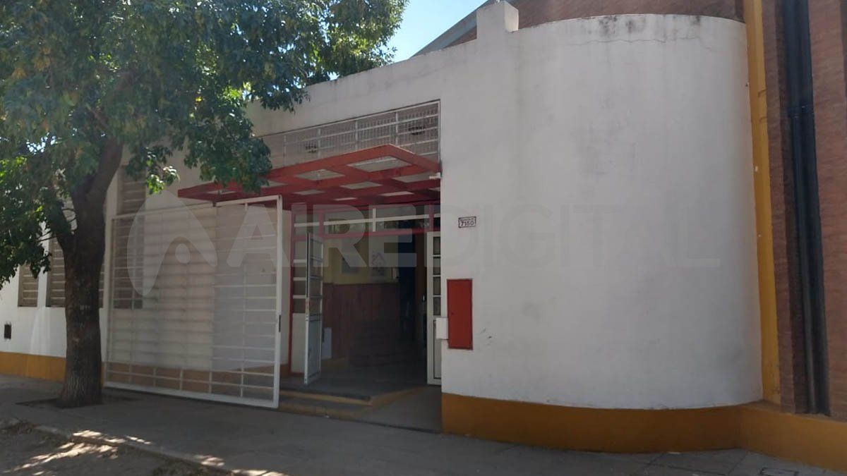 Los delincuentes, según se informó, también sustrajeron elementos de la copa de leche que se lleva a cabo en el edificio, de higiene y limpieza y hasta material didáctico que usa el alumnado.