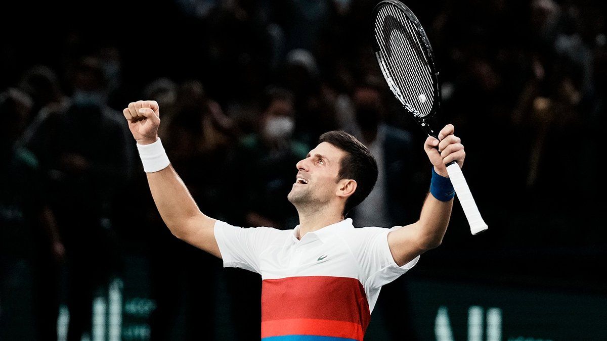 Novak Djokovic arriba invicto a semifinales del ATP World Tour Finals de Turín