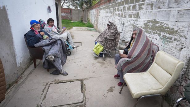 El 29 de julio pasado, un interno del asilo clandestino ubicado en barrio Nuevo Horizonte prendió fuego a su colchón, en un desesperado pedido de ayuda.