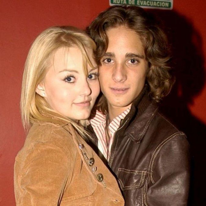 Diego Boneta junto a Angelique Boyer.
