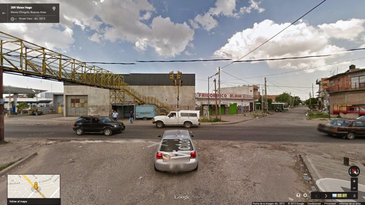 Tres ladrones asaltaron a una mujer policía, ella sacó el arma y mató a uno de ellos