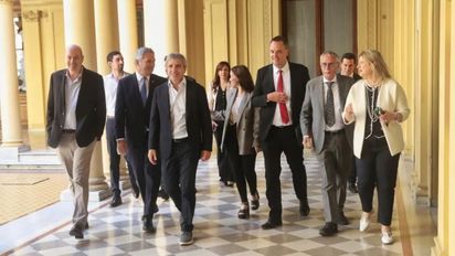 En una nueva reunión de Gabinete, Javier Milei volvió a respaldar a Manuel Adorni