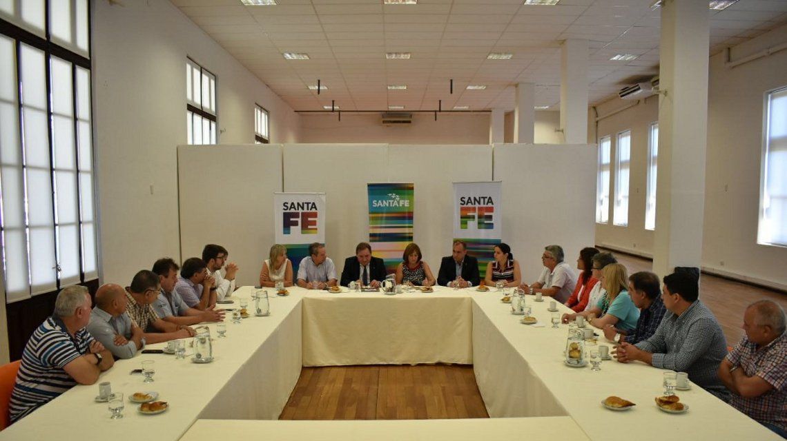 Trabajadores de industrias regionales, preocupados por el futuro del sector