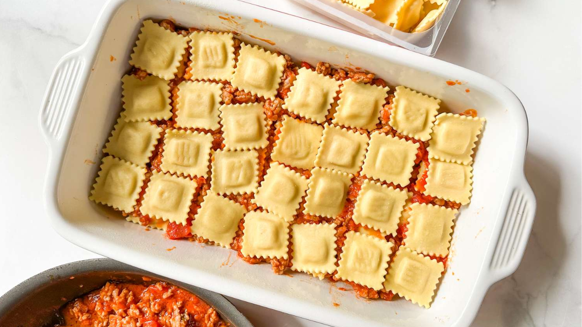 La ravioli lasagna es la cazuela más buscada del año: lista en minutos y con solo cuatro ingredientes.