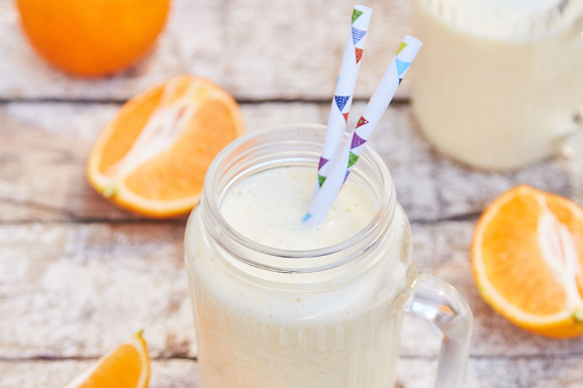Cómo hacer licuados de frutas naturales con agua o leche
