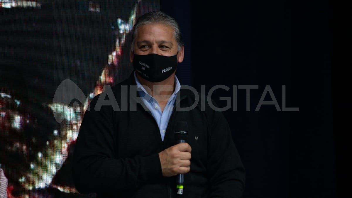 Pedro Uliambre, ídolo de Colón, jugó en el Sabalero entre 1994 y 1998.