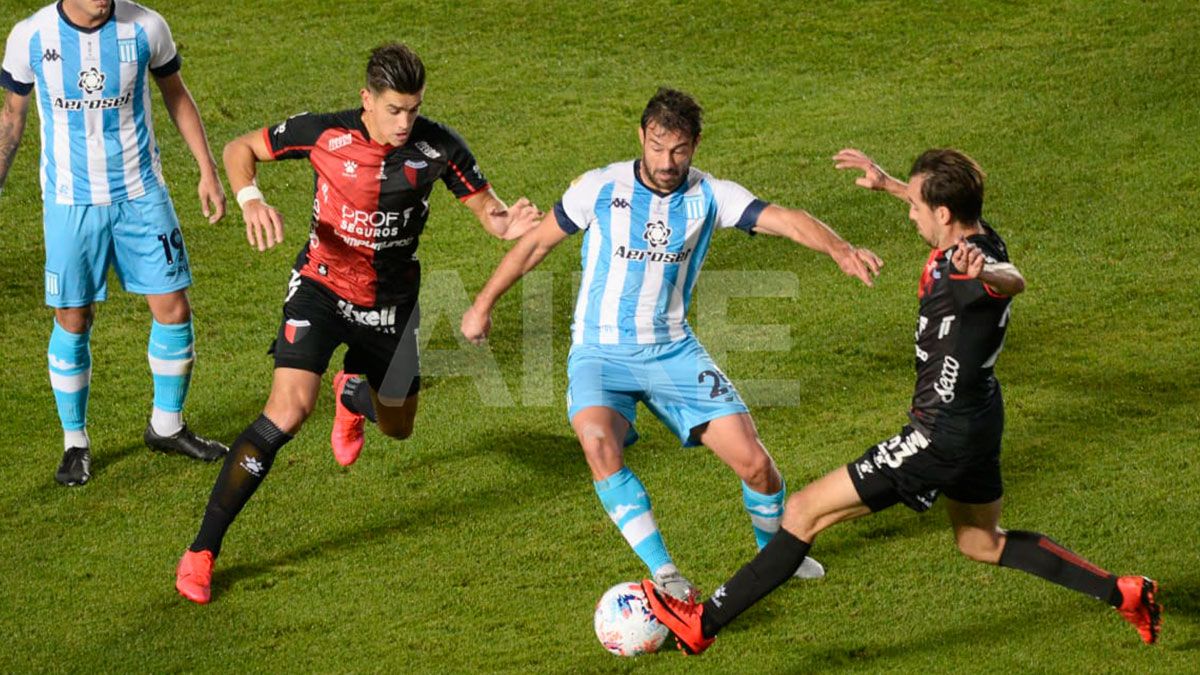 Colón logró el primer título para el fútbol de la ciudad.