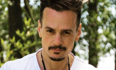 En A la tarde, el actor, Christian Sancho, reveló el insulto que recibió cuando interpretaba a un futbolista gay en Botineras. En A la tarde, el actor, Christian Sancho, reveló el insulto que recibió cuando interpretaba a un futbolista gay en Botineras.