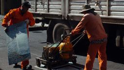 Nuevo SEOM: comienza la demarcación de dársenas en la zona del Puerto.