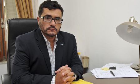 Una consecuencia es la cercanía que hay entre una ciudad y la otra, aseguró el fiscal Rodríguez sobre la llegada del narcotráfico a Santa Fe. Una consecuencia es la cercanía que hay entre una ciudad y la otra, aseguró el fiscal Rodríguez sobre la llegada del narcotráfico a Santa Fe.