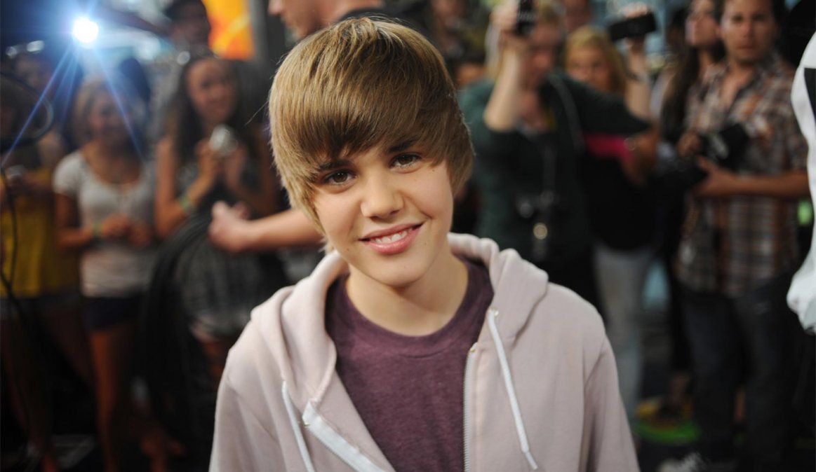 Justin Bieber saltó a la fama en 2008 cuando fue descubierto por un productor.