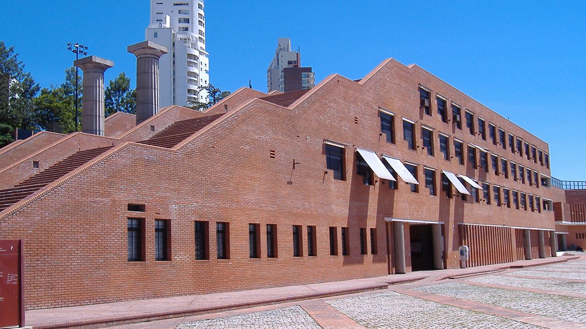 Los alumnos realizaron su viaje de estudio por Espa&ntilde;a y ahora deber&aacute;n quedarse en cuarentena.