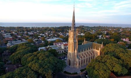 Ubicada dentro de la provincia de Buenos Aires, San Isidro se presenta como uno de los mejores destinos para visitar en pareja. Ubicada dentro de la provincia de Buenos Aires, San Isidro se presenta como uno de los mejores destinos para visitar en pareja.
