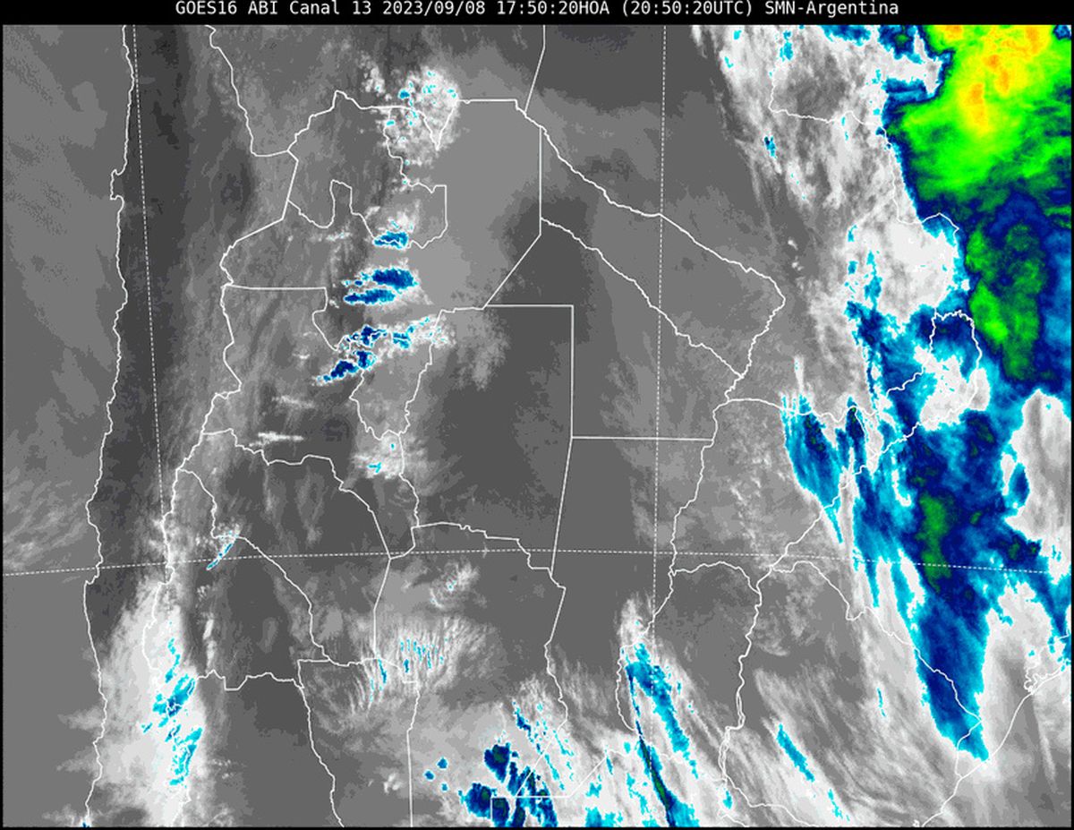 En la imagen satelital se observa abundante nubosidad en el sur provincial. En esa zona ocurren algunas lloviznas aisladas. En la imagen satelital se observa abundante nubosidad en el sur provincial. En esa zona ocurren algunas lloviznas aisladas.