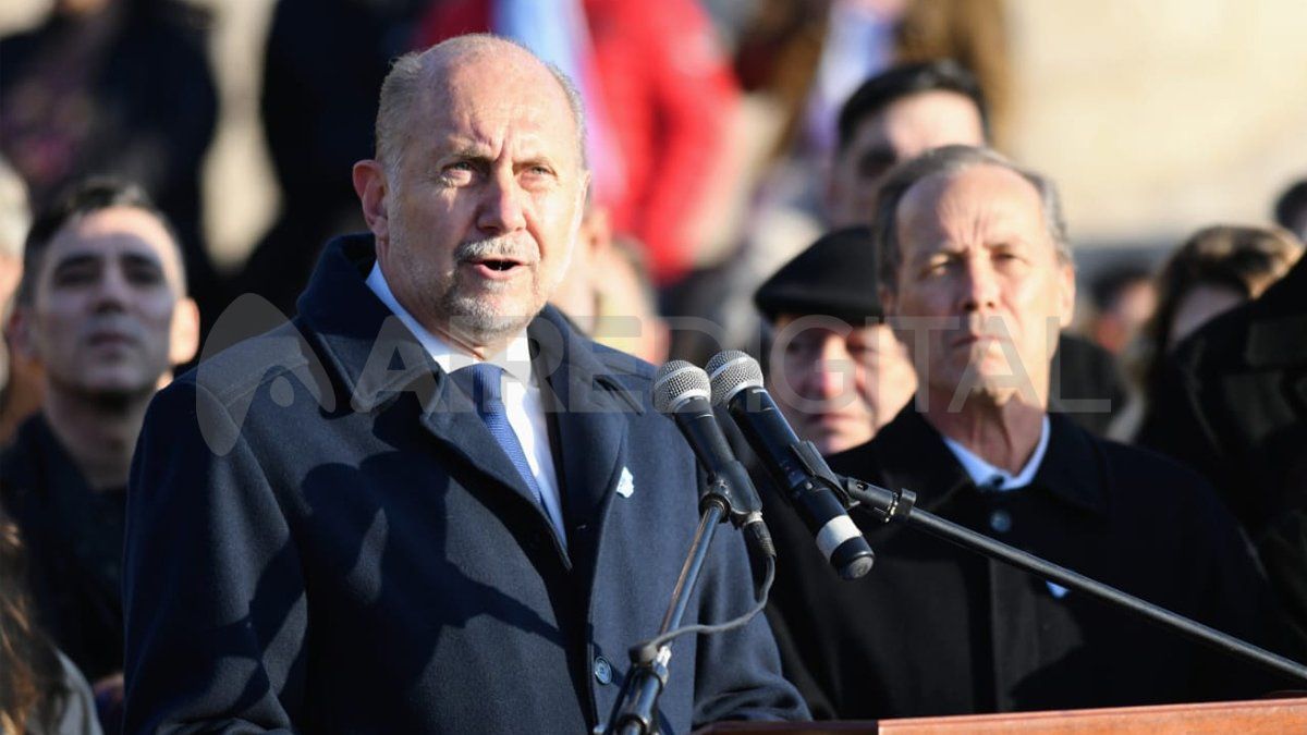 En diálogo con la prensa, el gobernador destacó la negociación y el acuerdo logrado a principios de año. En diálogo con la prensa, el gobernador destacó la negociación y el acuerdo logrado a principios de año.